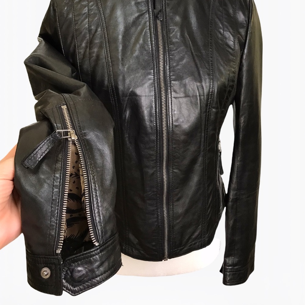 Wilson’s Black Rivet 100% Leather Womens Jacket -S - Picture 6 of 17